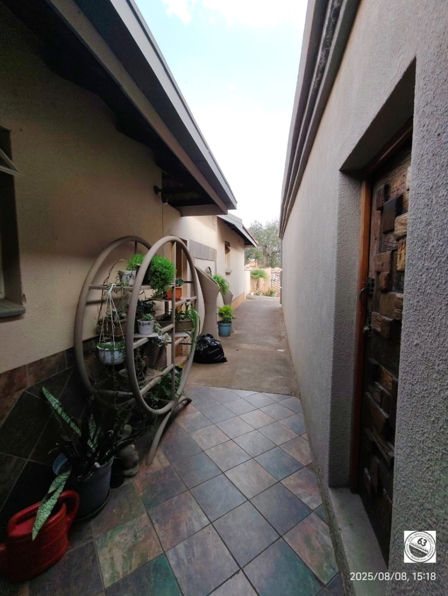 4 Bedroom Property for Sale in Vaalpark Free State